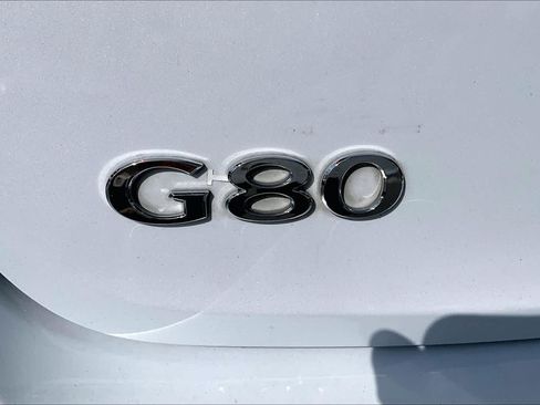 Used 2017 Genesis G80 3.8 RWD image 10