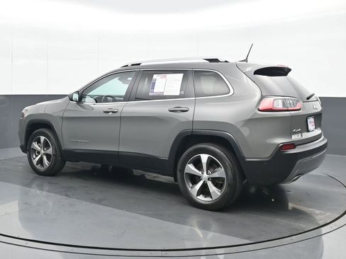 Used 2021 Jeep Cherokee Limited image 4