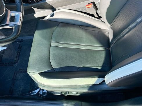 Certified 2025 Kia K5 GT-Line image 19