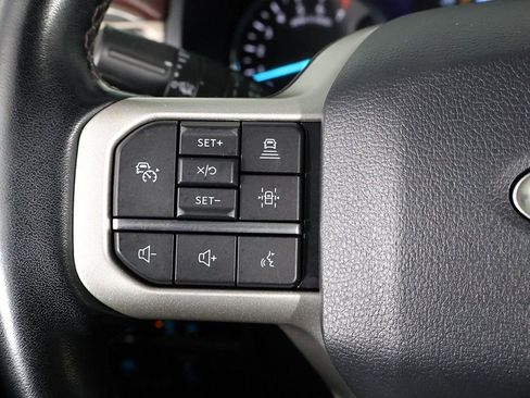 Used 2022 Ford Expedition Limited image 47