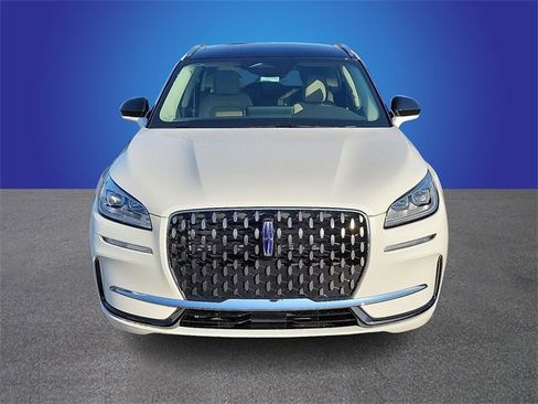 New 2024 Lincoln Corsair Grand Touring image 2