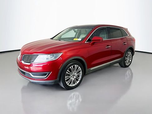 Used 2016 Lincoln MKX Reserve FWD image 3