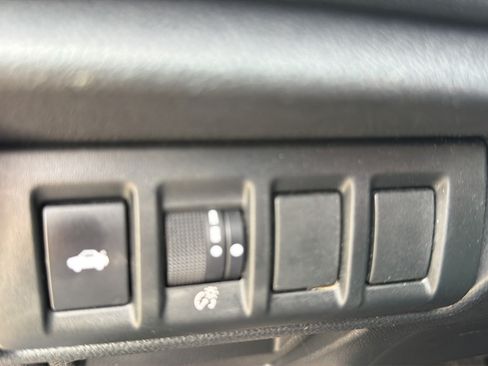 Used 2022 Subaru Legacy Premium AWD/4WD image 20