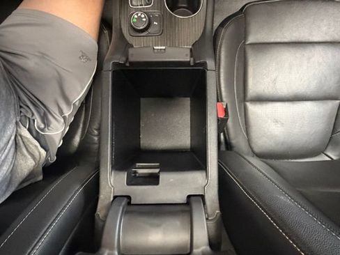 Used 2017 GMC Acadia SLT AWD/4WD image 42