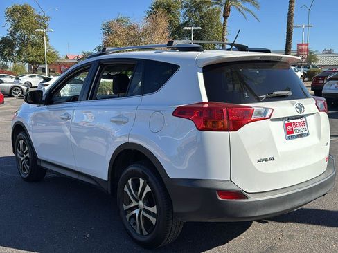 Used 2013 Toyota RAV4 LE image 5