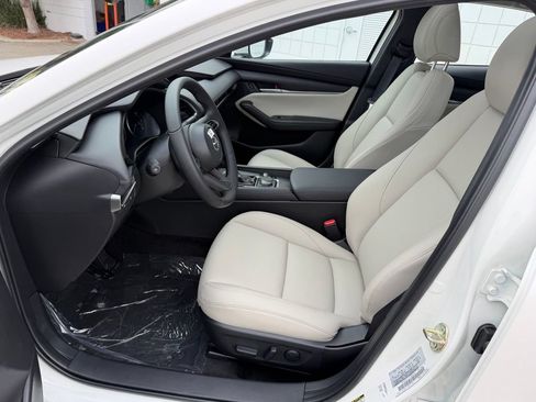 New 2026 MAZDA MAZDA3 2.5 S Sedan w/ Preferred Pkg FWD image 13