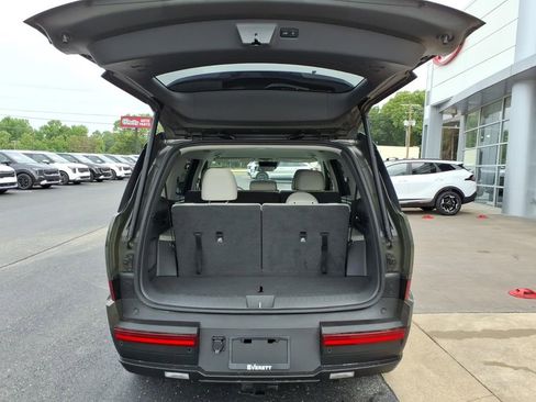 Used 2024 Hyundai Santa Fe SEL FWD image 7