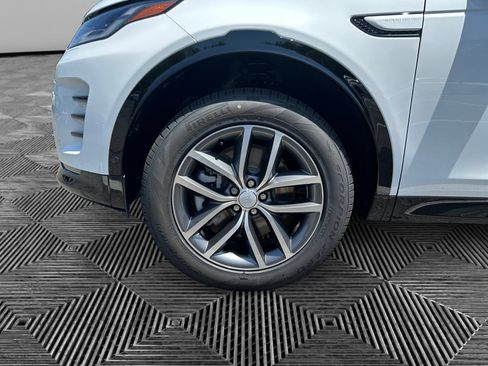 New 2026 Land Rover Discovery Sport Landmark AWD/4WD image 14