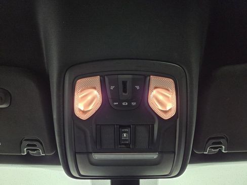 Certified 2021 RAM 1500 Big Horn image 24