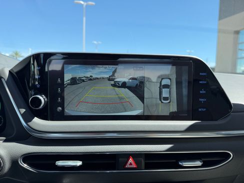 Certified 2023 Hyundai Sonata Limited FWD image 28