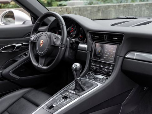 Used 2013 Porsche 911 Carrera RWD image 52