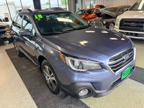 Used 2018 Subaru Outback 2.5i Limited AWD/4WD image 2