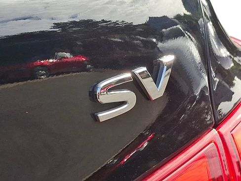 Used 2019 Nissan Sentra SV w/ Electronics Package FWD image 30