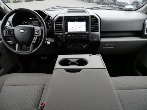 Used 2018 Ford F150 XLT w/ Equipment Group 302A Luxury AWD/4WD image 10