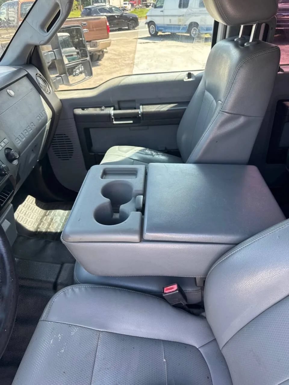 Used 2013 Ford F250 XL w/ PWR Equipment Group AWD/4WD image 8
