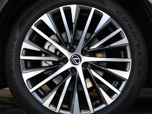 Used 2024 Lexus RX 350 Premium Plus w/ Convenience Package FWD image 10