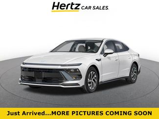 Used 2026 Hyundai Sonata Blue FWD video 1