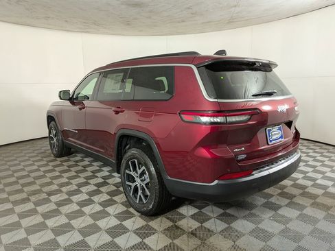 New 2025 Jeep Grand Cherokee L Limited w/ Luxury Tech Group II AWD/4WD image 4