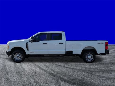 Certified 2023 Ford F350 XL w/ 360-Degree Camera Package AWD/4WD image 7