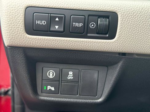 Certified 2019 Honda Accord Touring image 27