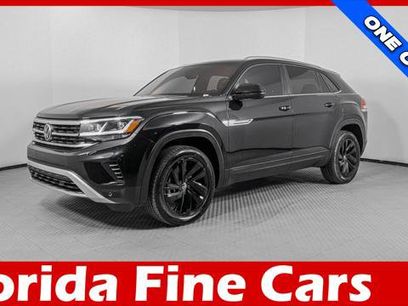 Used 2022 Volkswagen Atlas Cross Sport SE w/ Panoramic Sunroof Package