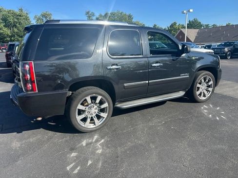 Used 2011 GMC Yukon Denali AWD/4WD image 9