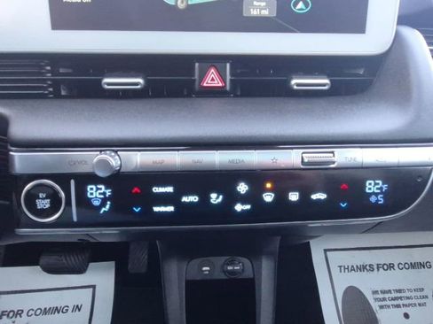 Used 2024 Hyundai Ioniq 5 Limited image 24