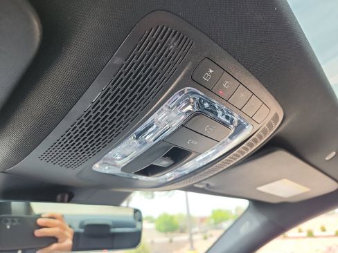 Used 2025 Mercedes-Benz CLA 250 image 27