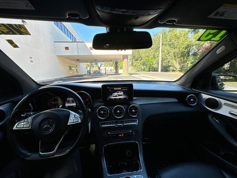 Used 2019 Mercedes-Benz GLC 300 GLC300 image 36