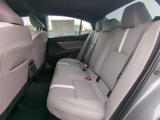 Certified 2025 Toyota Camry SE FWD image 13