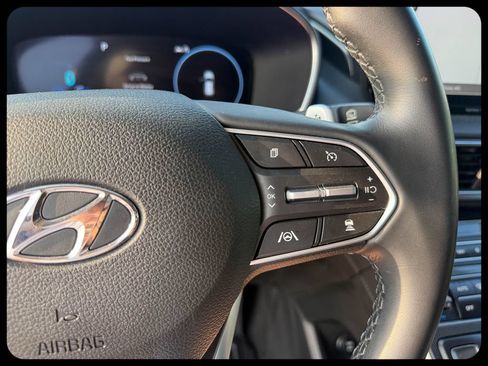 Used 2022 Hyundai Santa Fe SEL w/ Convenience + Premium Package FWD image 21