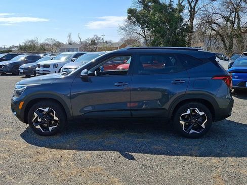 Certified 2026 Kia Seltos S FWD image 4