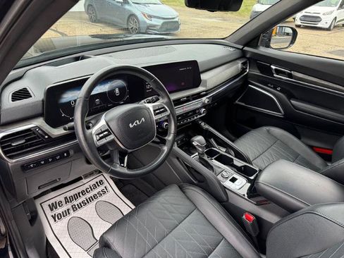 Used 2024 Kia Telluride SX Prestige X-Line image 13