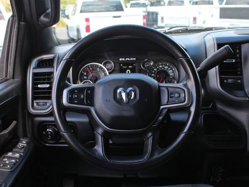 Used 2024 RAM 5500 Tradesman w/ Chrome Appearance Group AWD/4WD image 19