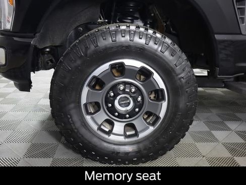 Certified 2023 Ford F350 Platinum w/ Tremor Off-Road Package AWD/4WD image 24
