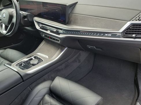 Used 2024 BMW X5 sDrive40i RWD image 37