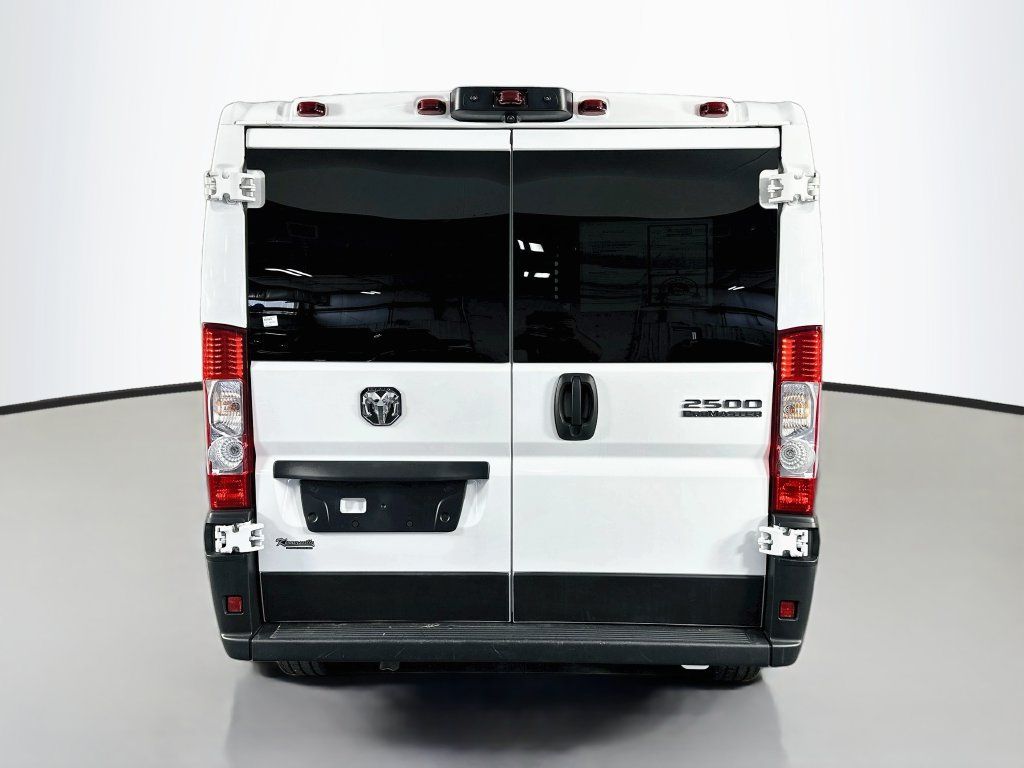 Used 2025 RAM ProMaster 2500 w/ U-Haul Equipment Group FWD image 6