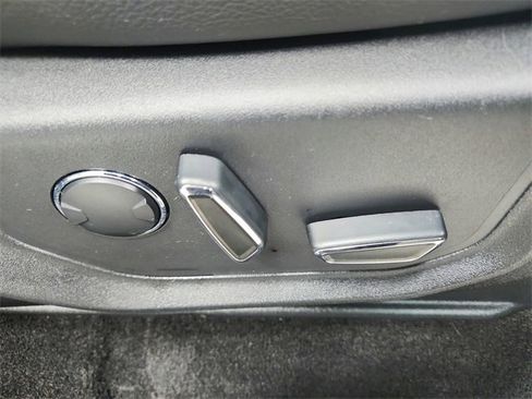 Used 2018 Ford Expedition XLT w/ Equipment Group 201A image 38