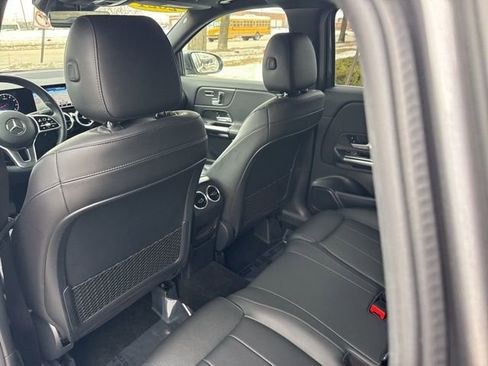 Used 2021 Mercedes-Benz GLA 250 4MATIC image 15