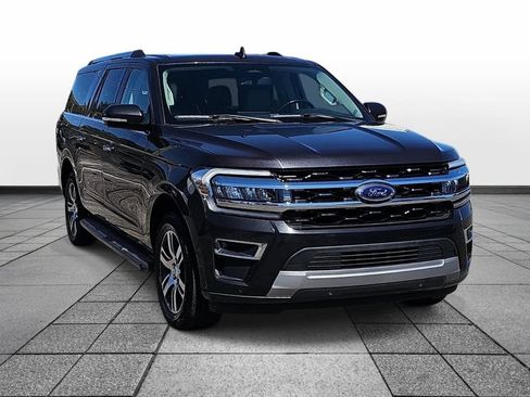Used 2024 Ford Expedition Max Limited AWD/4WD image 3
