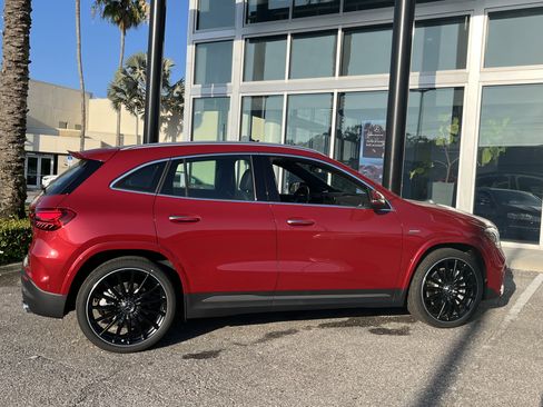 New 2026 Mercedes-Benz GLA 35 AMG 4MATIC image 7