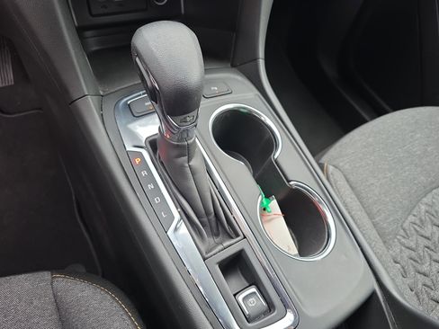 Used 2023 Chevrolet Equinox LT image 24