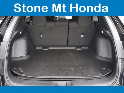 Used 2025 Honda HR-V Sport image 9