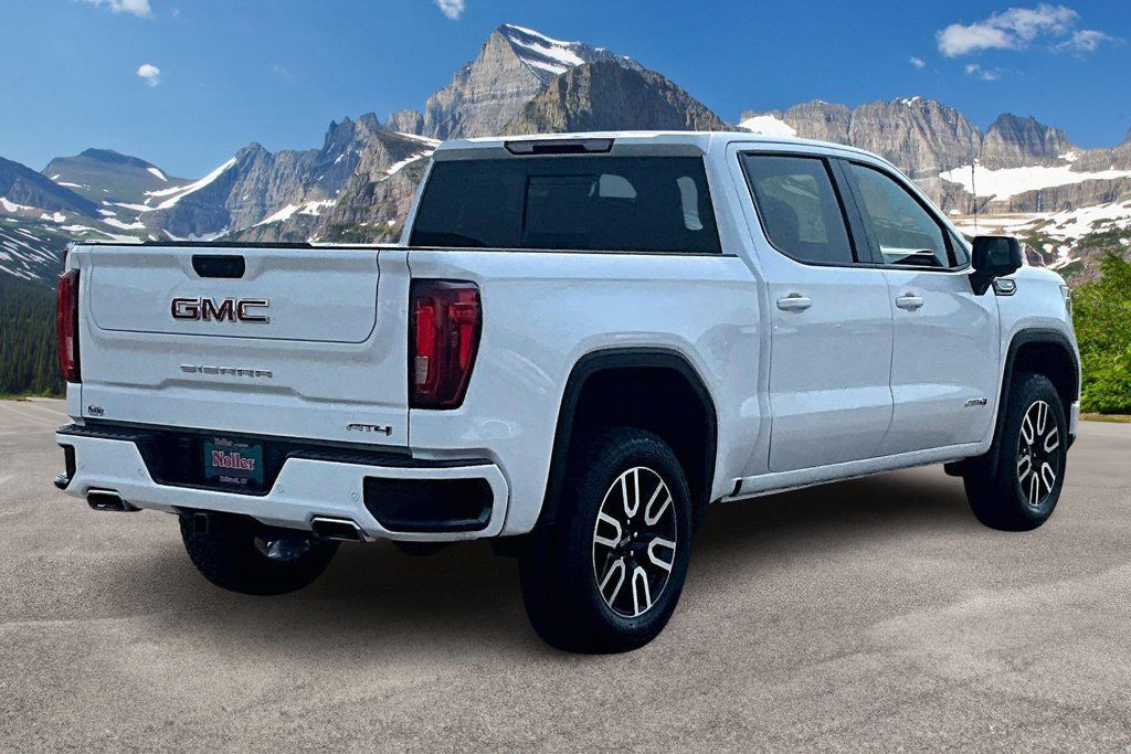 Used 2024 GMC Sierra 1500 AT4 w/ AT4 Preferred Package AWD/4WD image 2