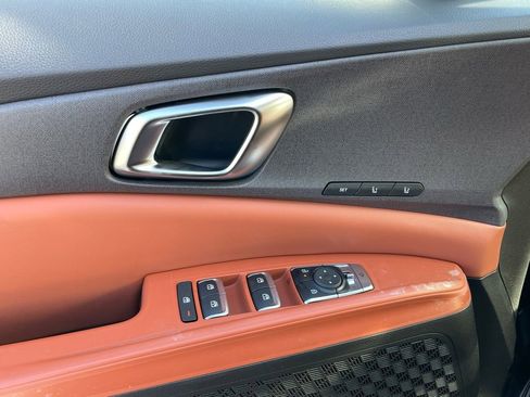 New 2026 Kia Carnival EX image 11