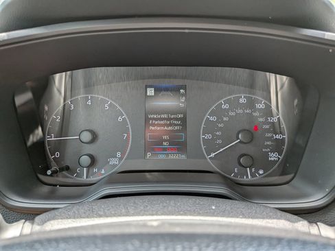 Used 2025 Toyota Corolla SE FWD image 16