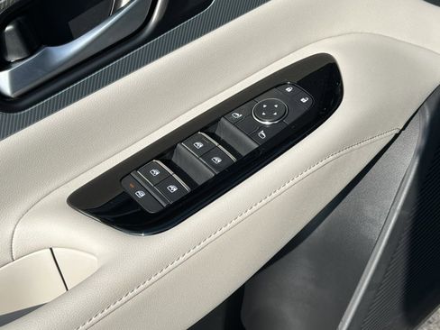 Certified 2025 Nissan Murano SL w/ Cargo Package image 14