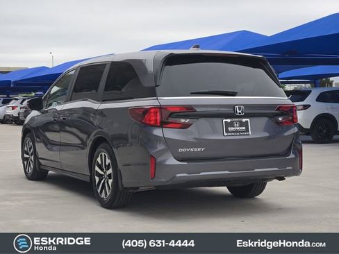 Certified 2026 Honda Odyssey EX-L image 5