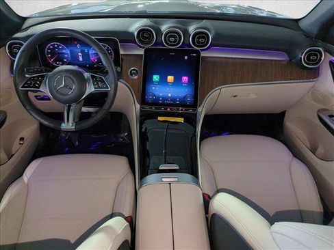 Certified 2026 Mercedes-Benz GLC 300 image 17
