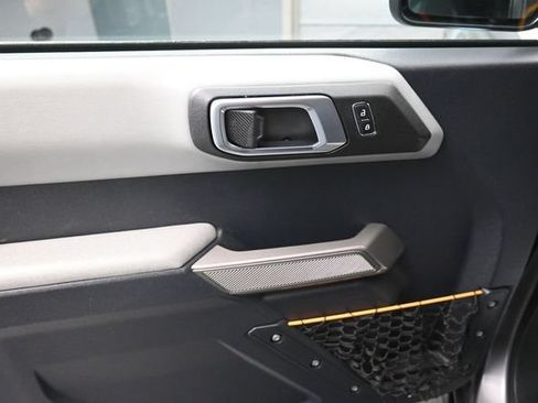Used 2023 Ford Bronco Badlands AWD/4WD image 9
